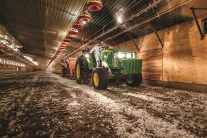 John Deere 4M tractor